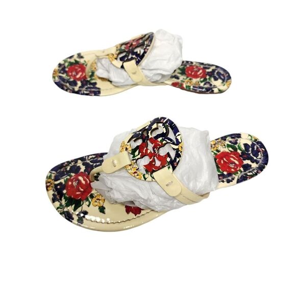 Tory Burch  - Picture 3 of 11